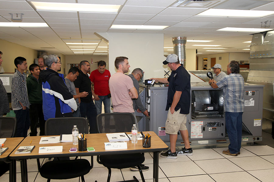 Students testing an economizer